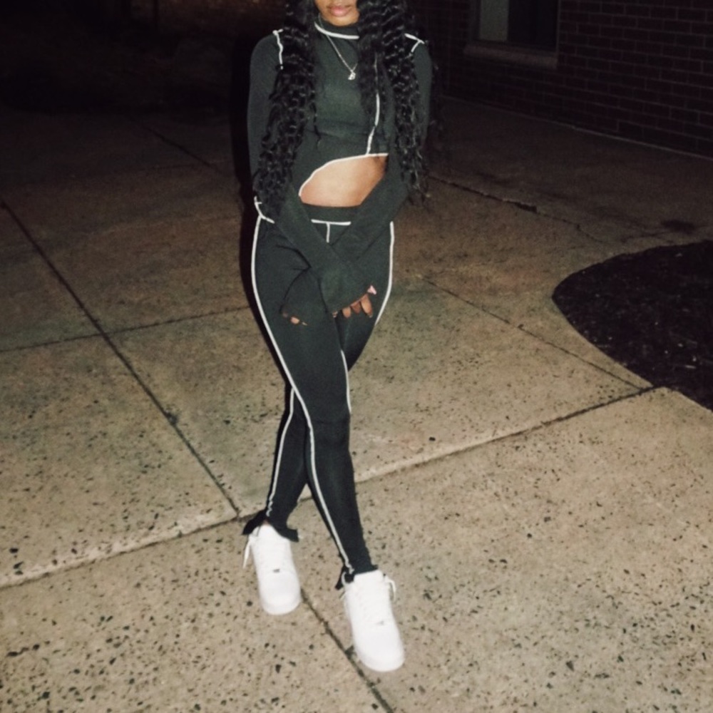 Two Piece Set Stitch Design